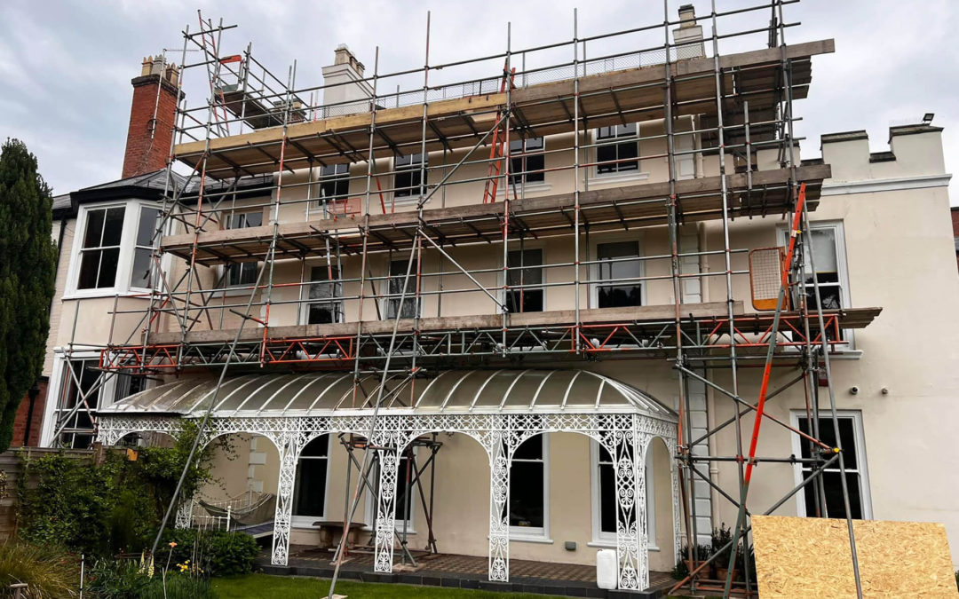 What’s The Difference Between Commercial and Domestic Scaffolding?